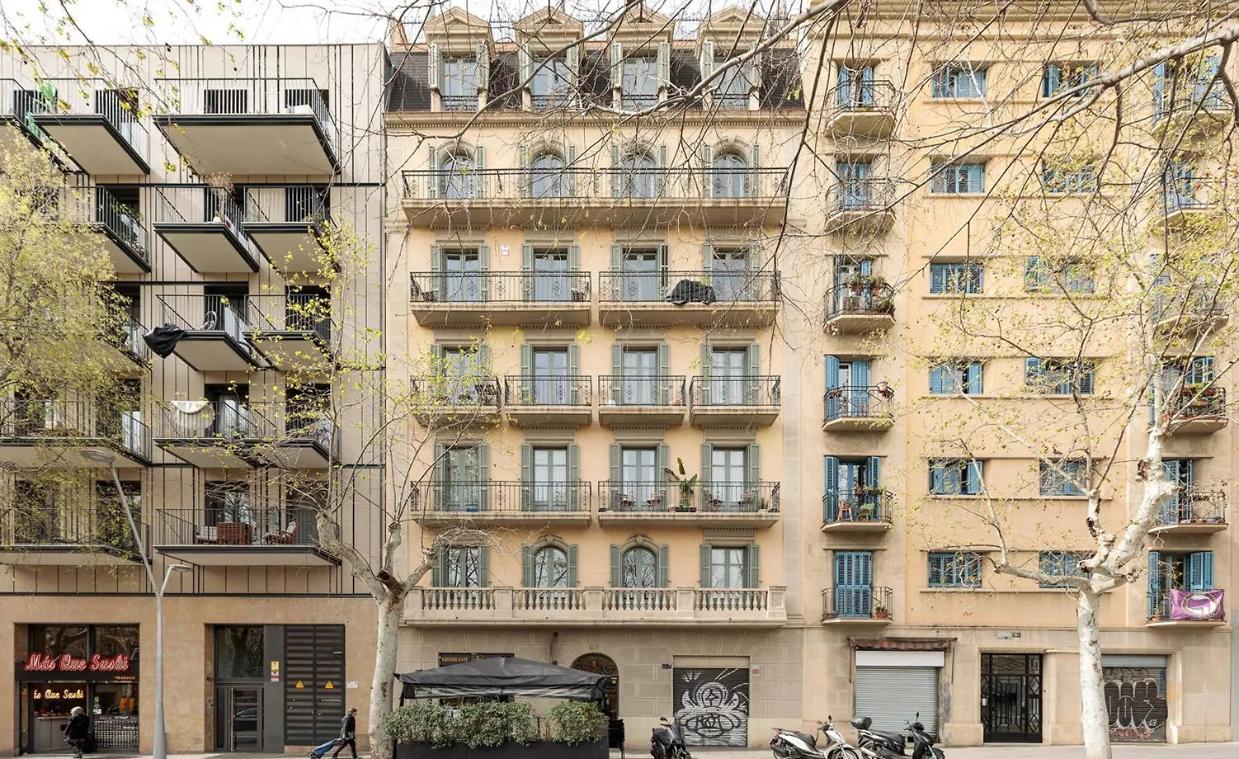 Ola Living Viladomat Barcelona 0*,  Spain