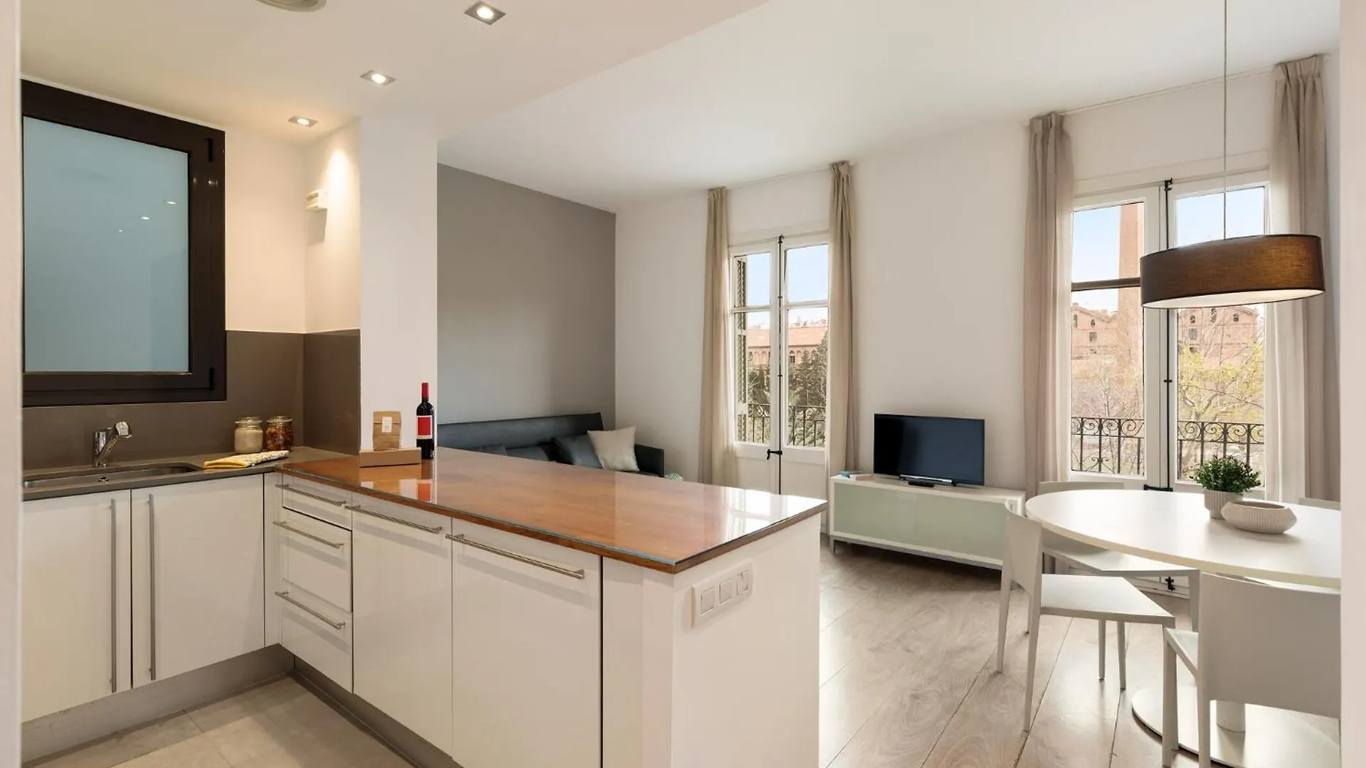 Apartment Ola Living Viladomat Barcelona