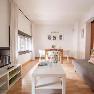 Apartment Zona Sagrada Familia, Barcelona