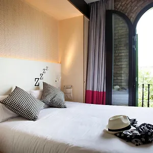 Toc Hostel